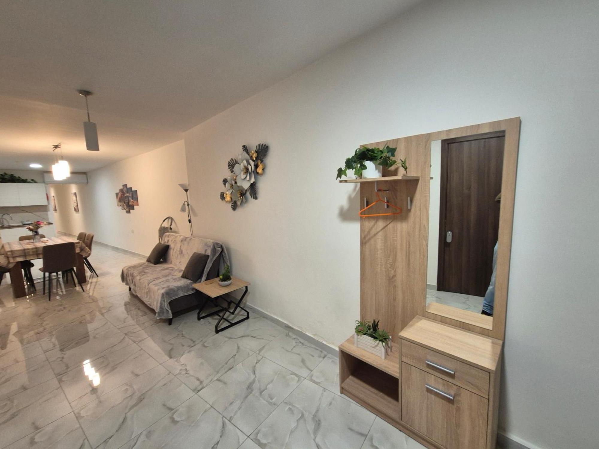 3br Family Near Valletta Apartament *